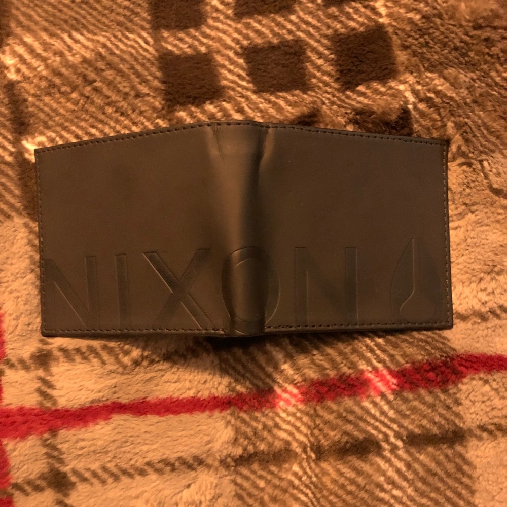 Nixion wallet!!! New never used for a steal